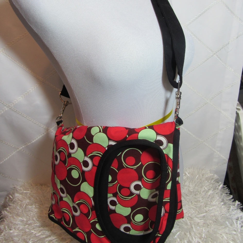 Super Cute Travel Bag - Picture 4 of 5